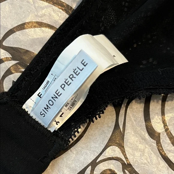 SIMONE PERELE PARIS CARESSENCE UNDERWIRE PLUNGE BRA 12J316 E - Picture 6 of 9